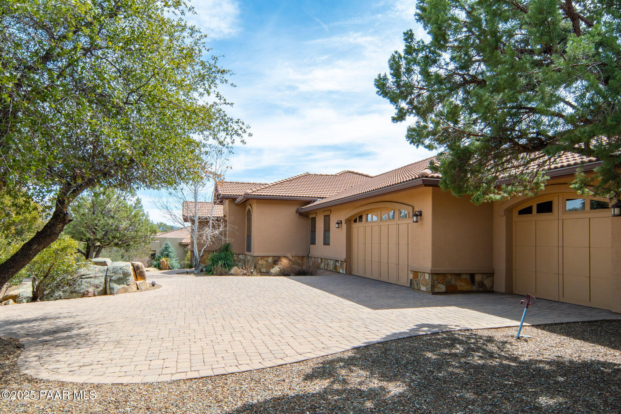 1230 Sierry Peaks Drive
