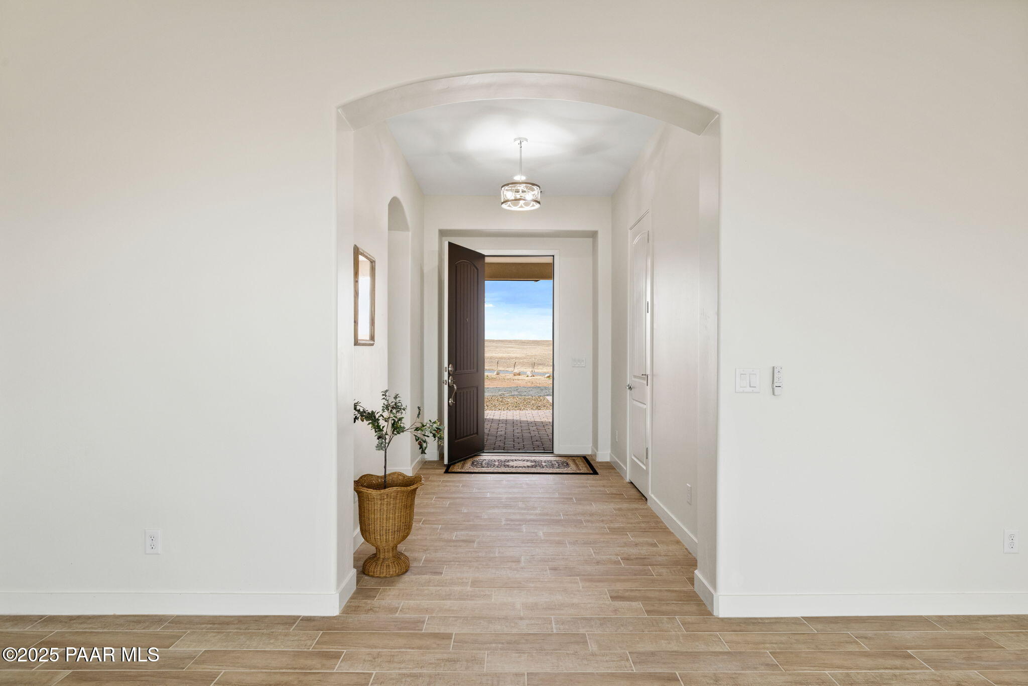 6721 E Territorial Road