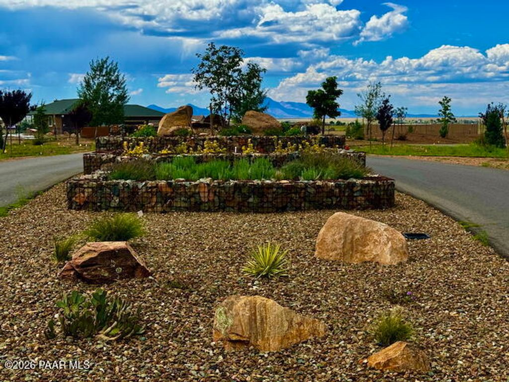 Photo of 10102 E Wishing Well Lot 4 Way, Prescott Valley, AZ 86315 (MLS # 1080111)