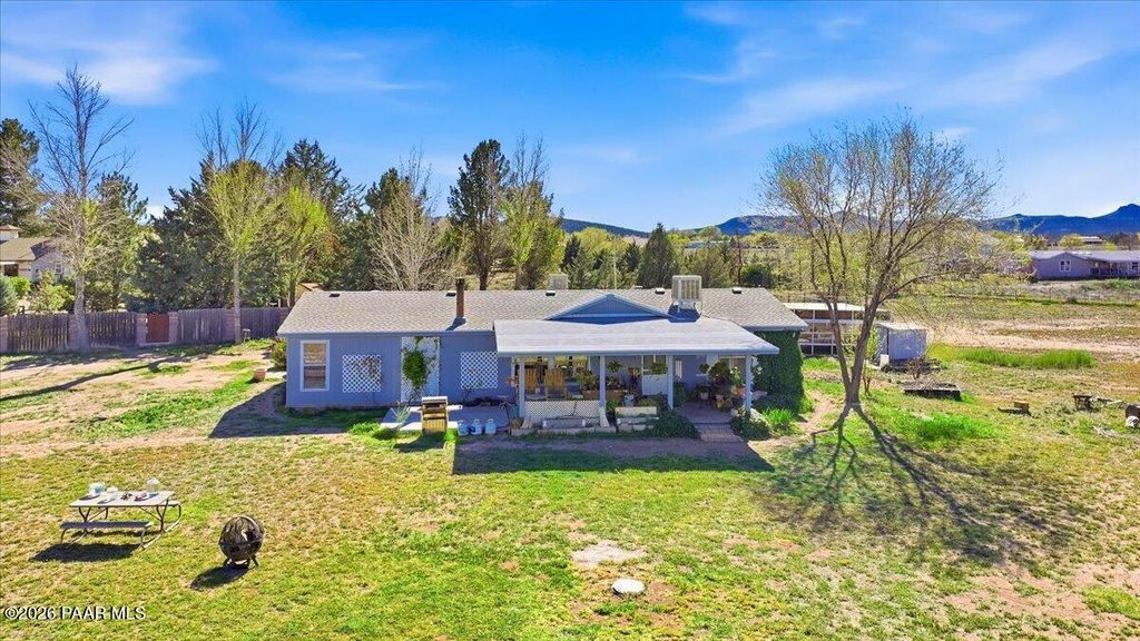 Photo of 1180 Rolling Hills Road, Paulden, AZ 86334 (MLS # 1080579)