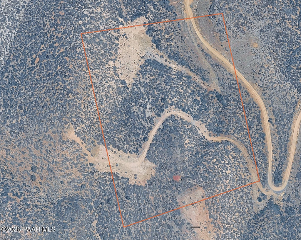 Photo of 000 N White Drive, Dewey-Humboldt, AZ 86327 (MLS # 1084491)