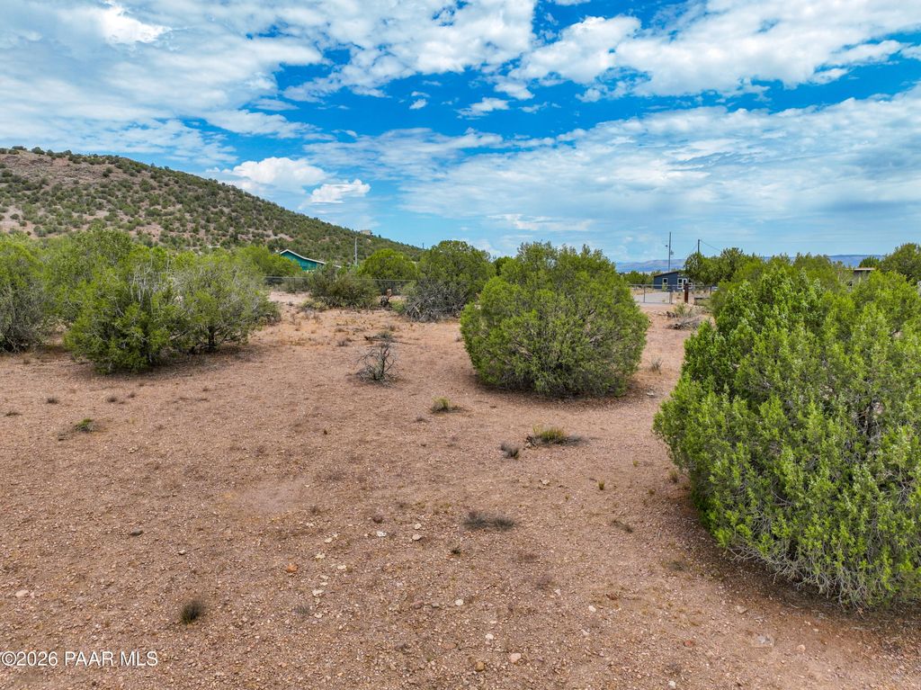 Photo of 4311 W Sullivan Buttes RDG, Chino Valley, AZ 86323 (MLS # 1083761)