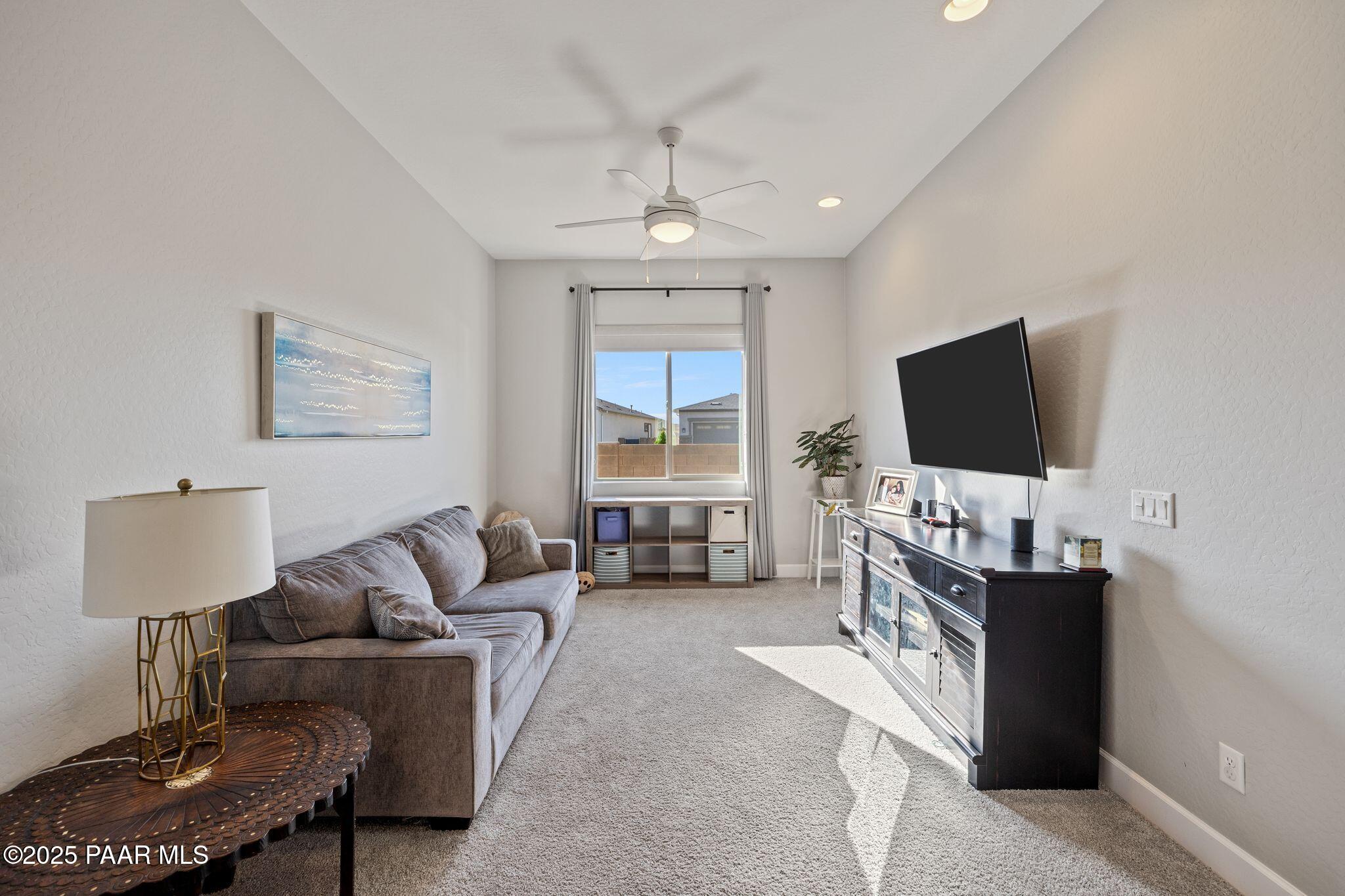 8641 N Wandering Creek Road