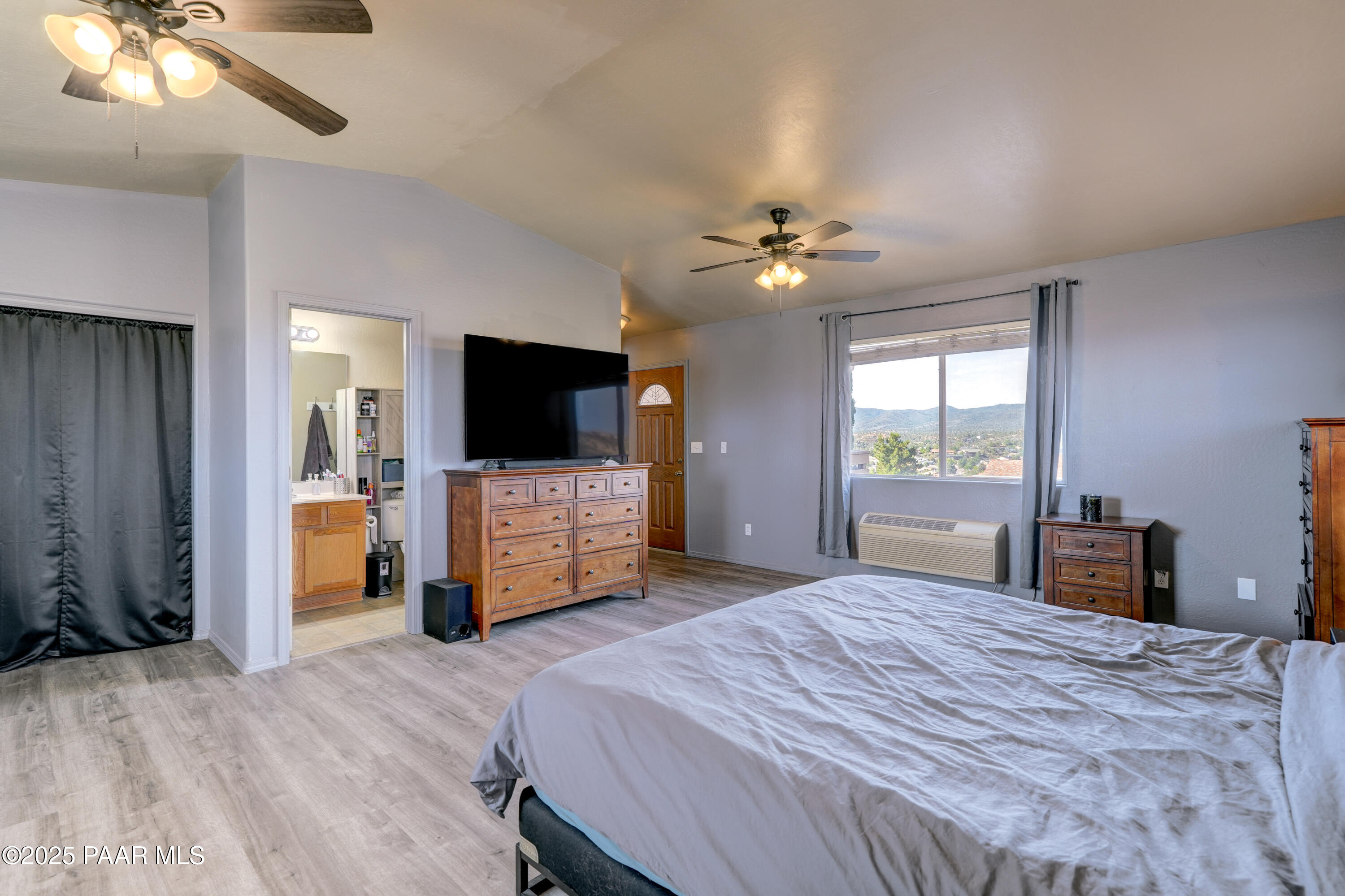 Prescott, Arizona 86301, United States, 3 Bedrooms Bedrooms, ,3 BathroomsBathrooms,Residential,Active,164587