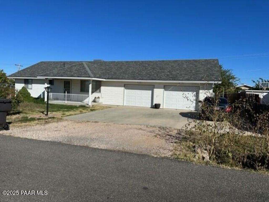 Photo of 4201 N Tonto Way, Prescott Valley, AZ 86314 (MLS # 1077643)