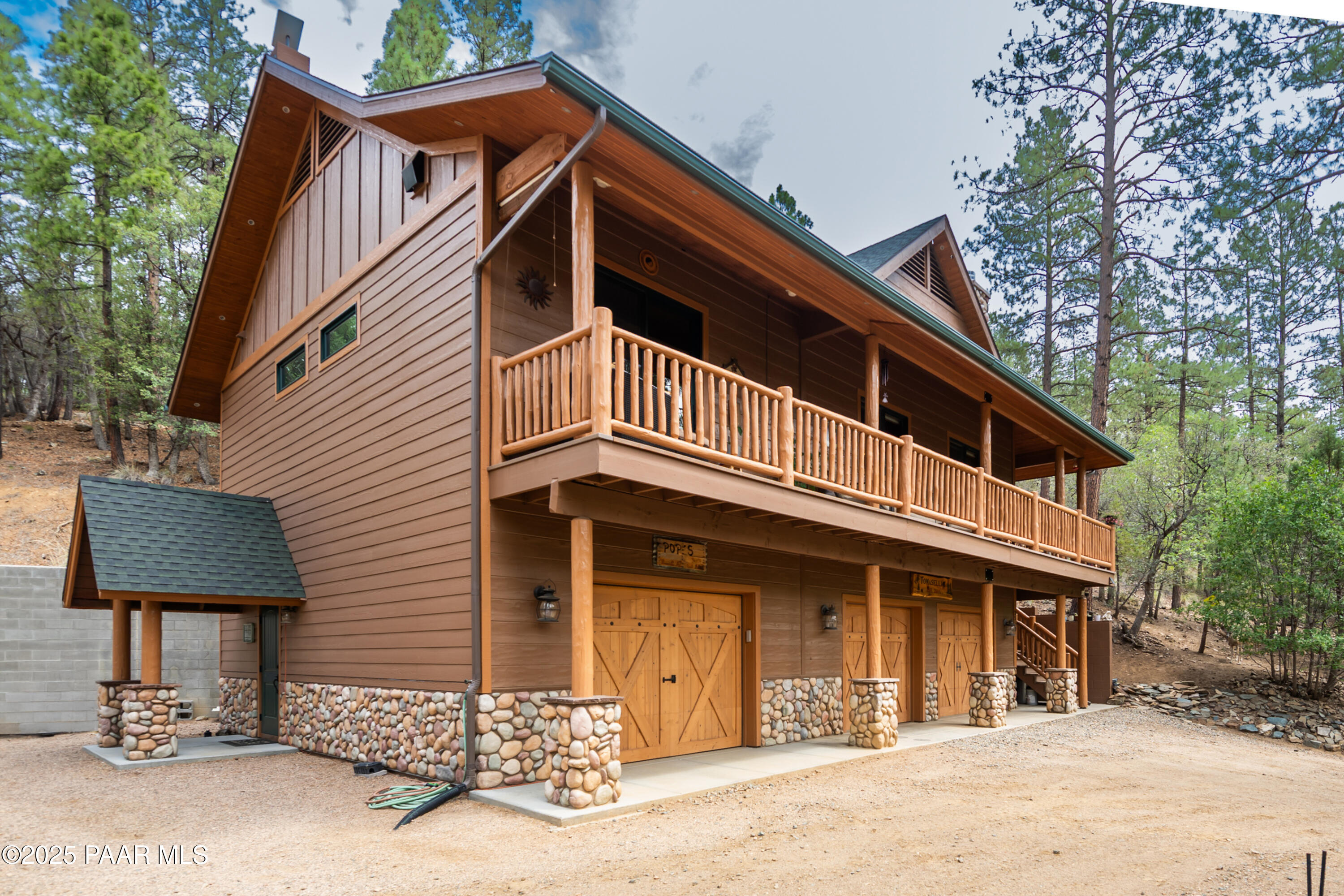 2550 E Old Miner Road