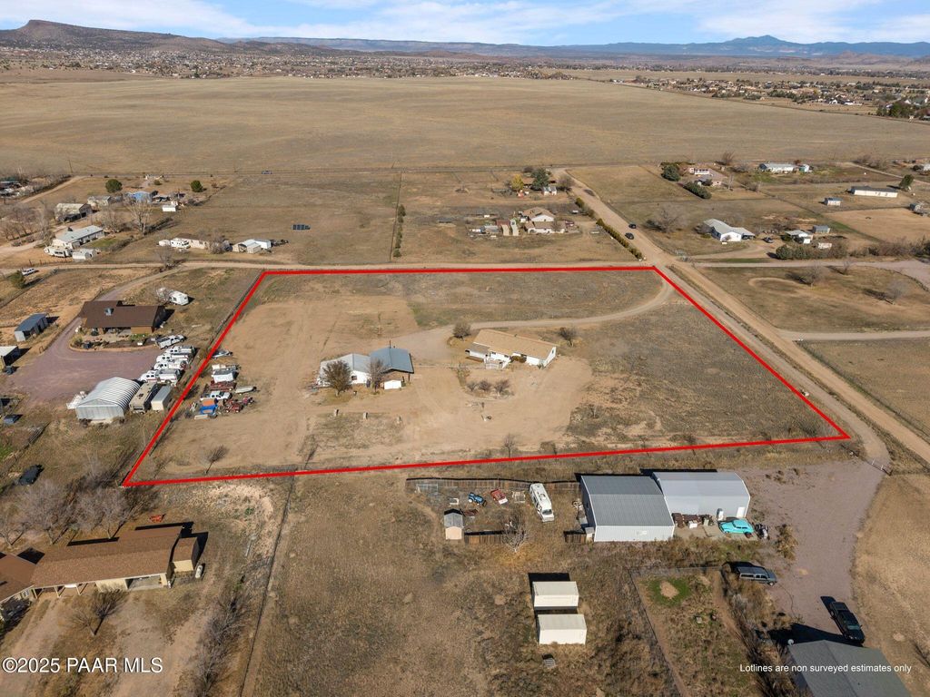 Photo of 200 S Mountain View Road, Chino Valley, AZ 86323 (MLS # 1078250)