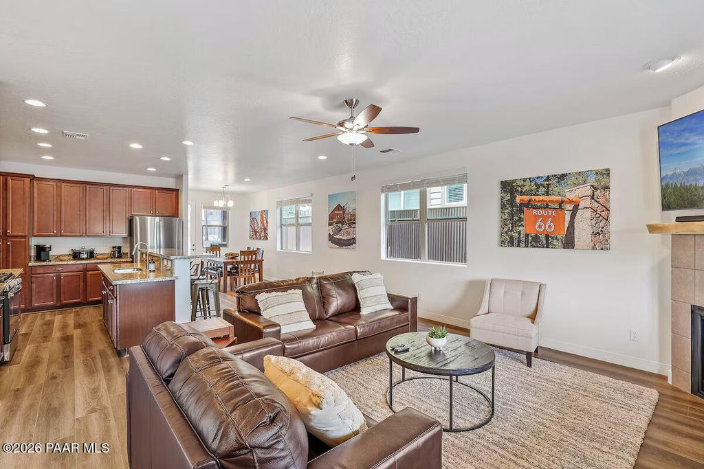 Photo of 2876 W Presidio Drive, Flagstaff, AZ 86001 (MLS # 1080885)