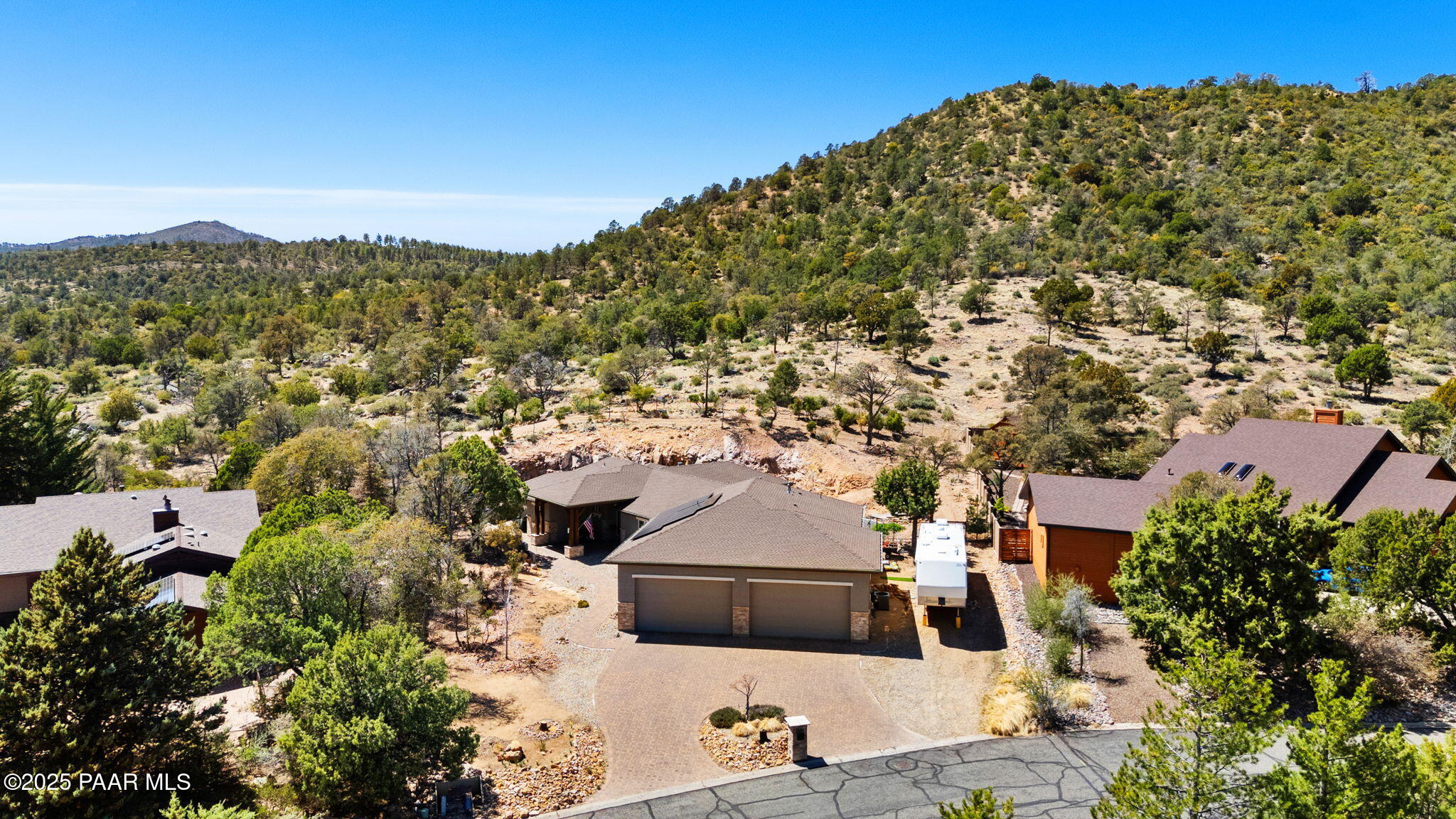 2295 Skyline Drive