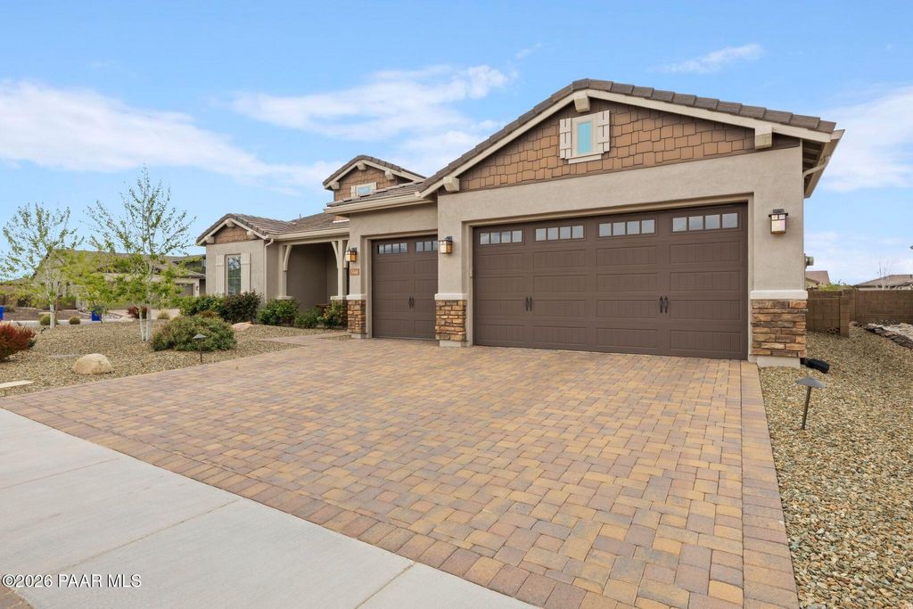 Photo of 5346 Grand Summit Drive, Prescott, AZ 86301 (MLS # 1080503)