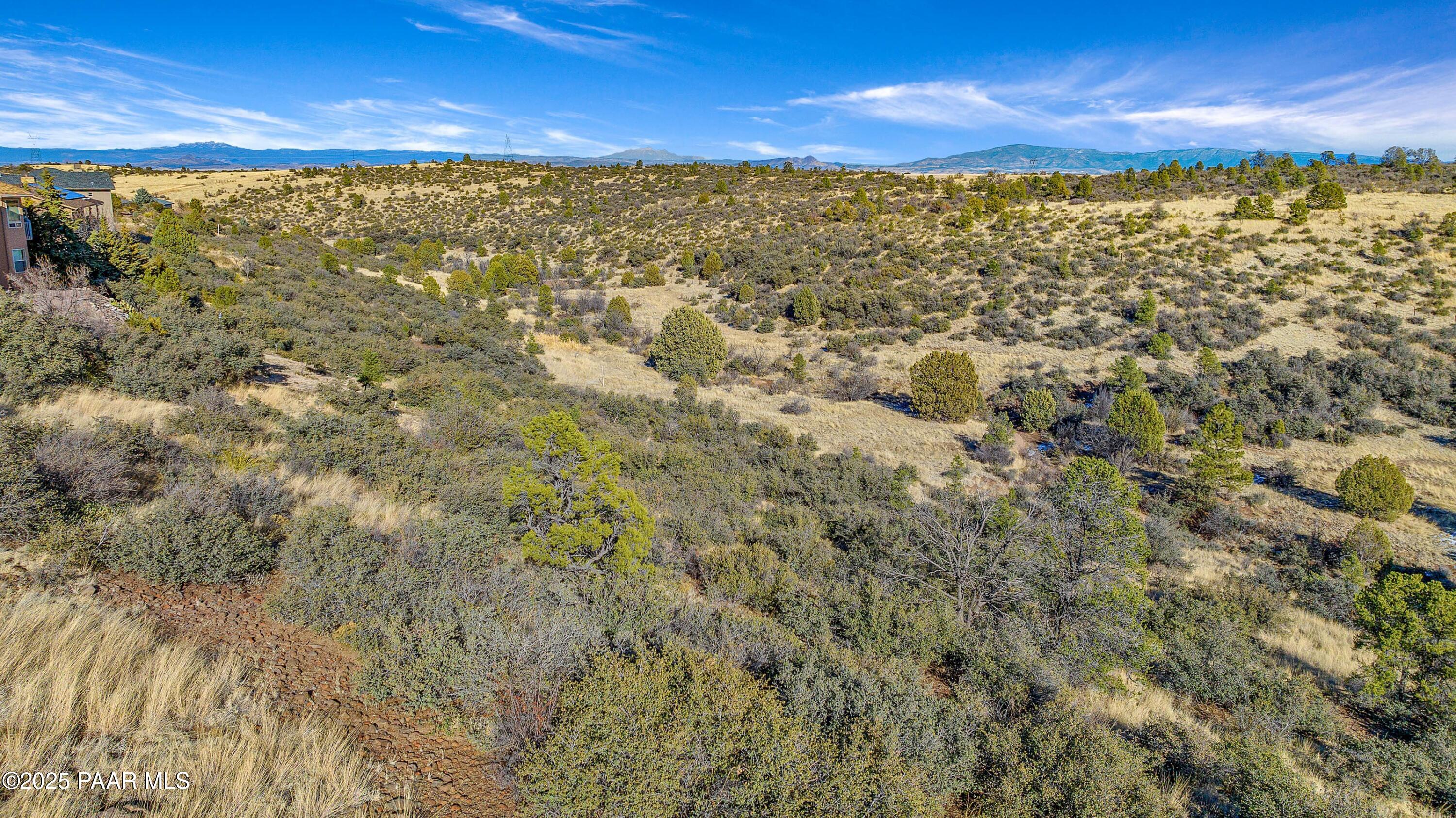 1183 Fawn Lane
