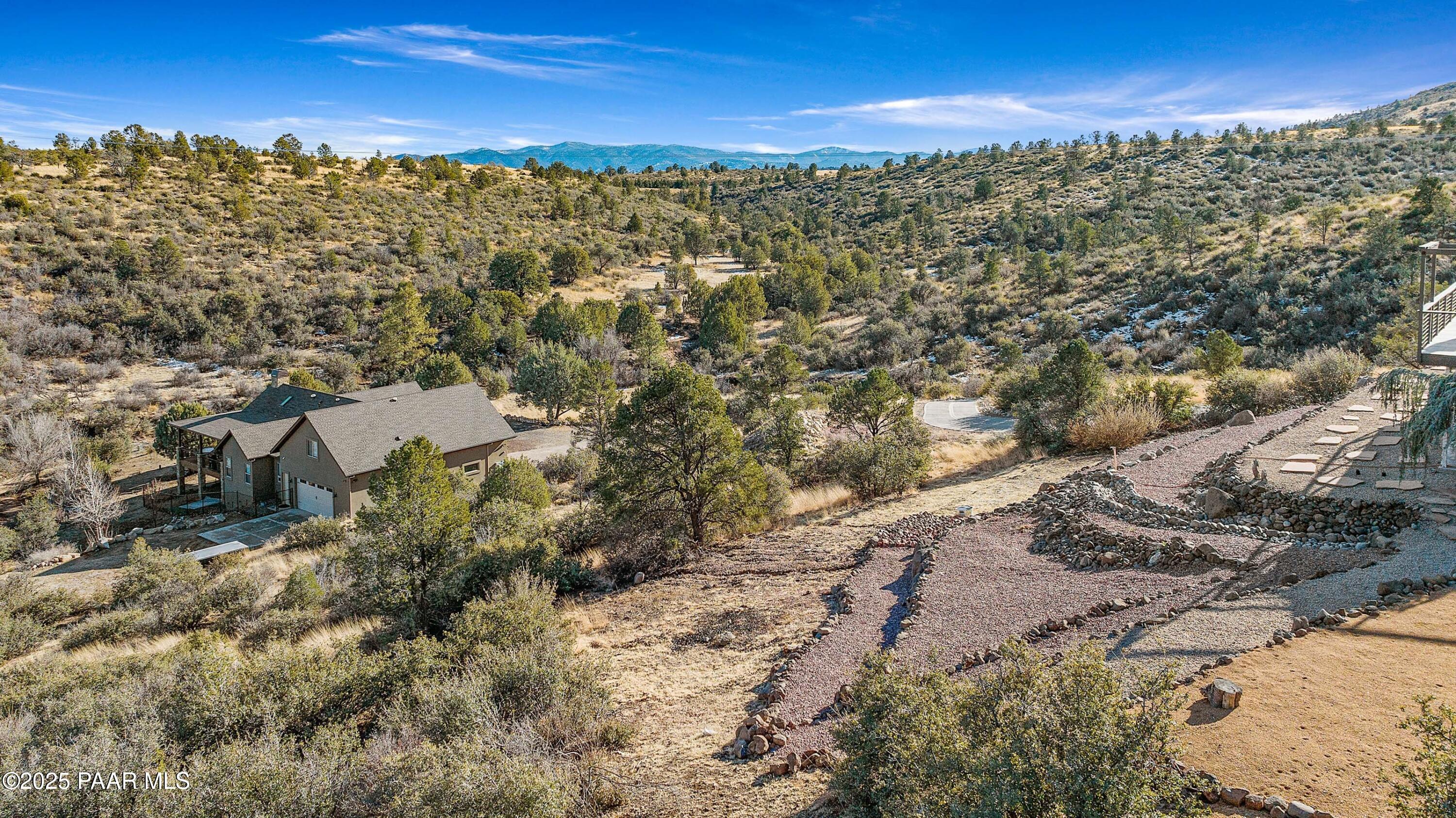 1183 Fawn Lane
