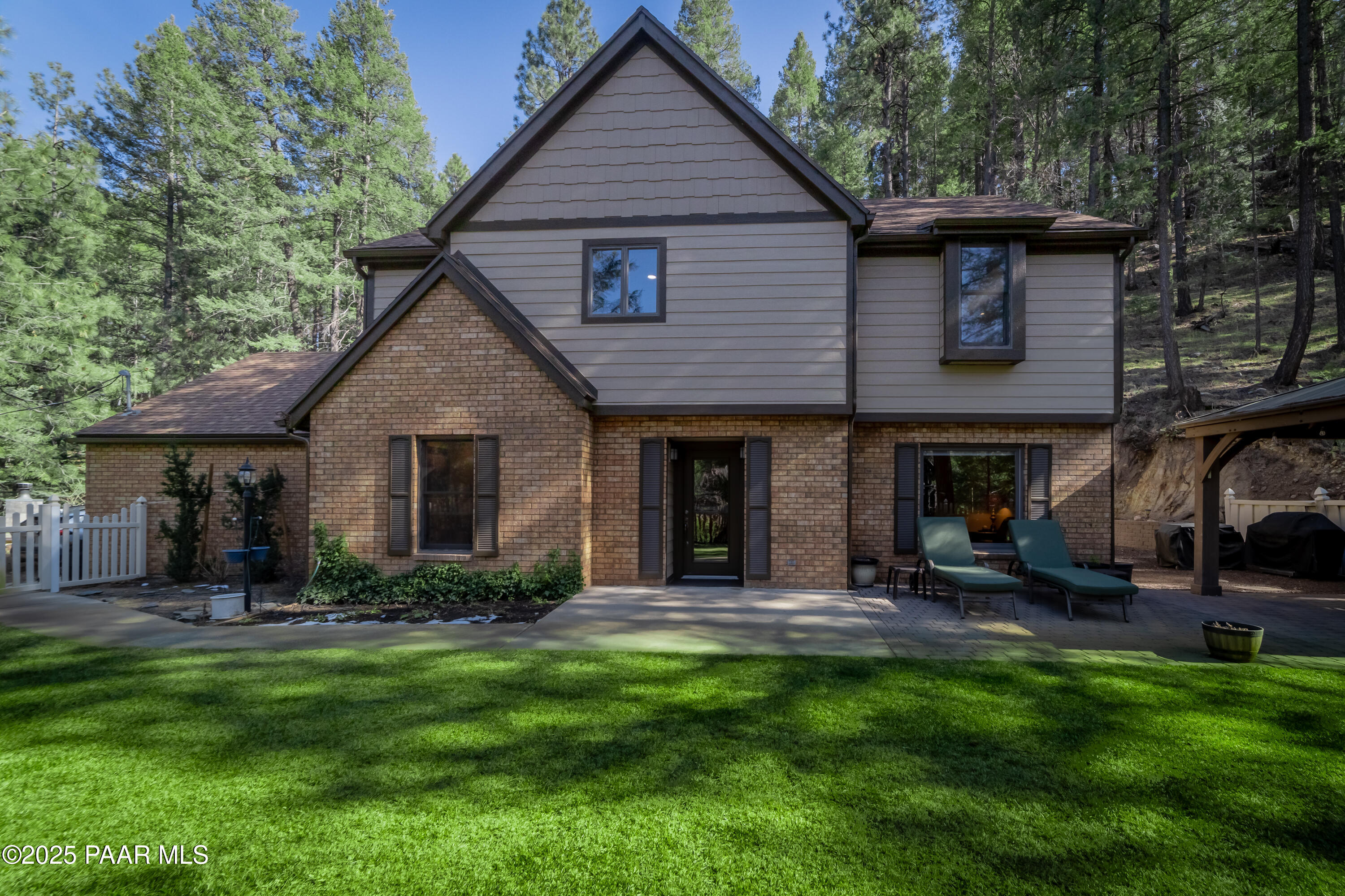 3929 E Sheldon Road