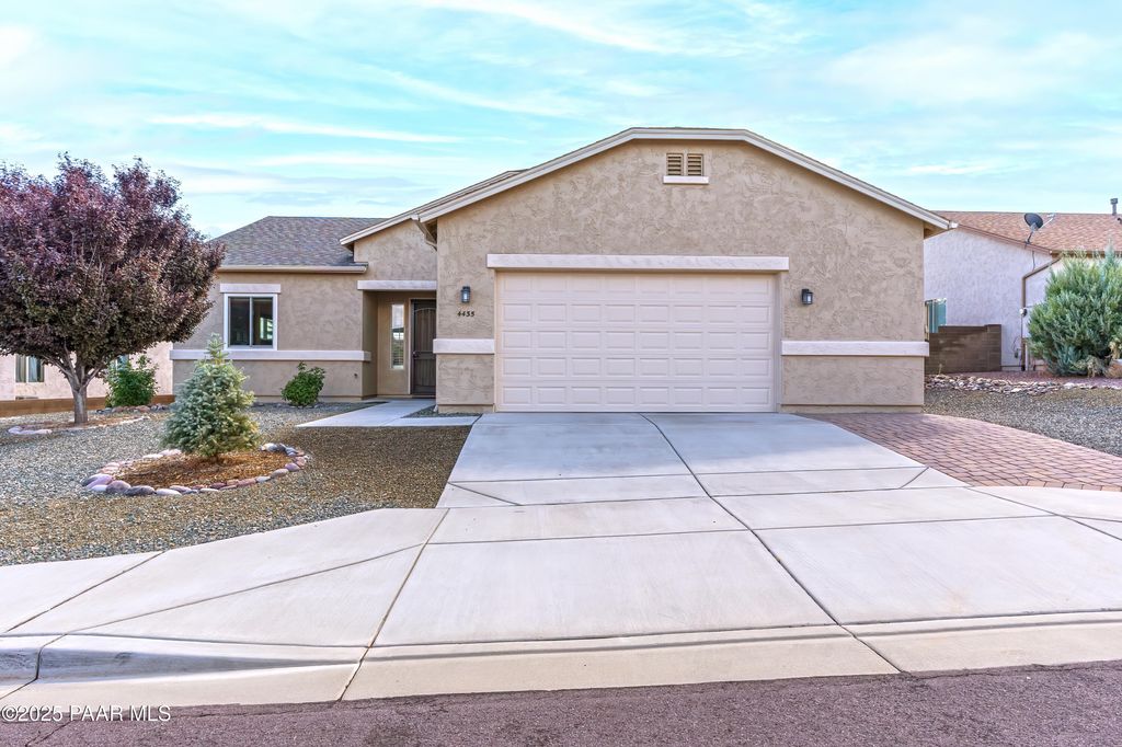 Photo of 4435 N Dryden Street, Prescott Valley, AZ 86314 (MLS # 1080258)