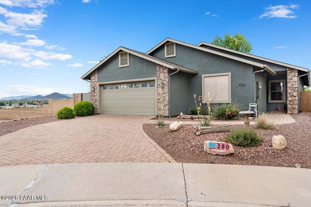 Photo of 280 N La Paz Street, Prescott Valley, AZ 86327 (MLS # 1079660)