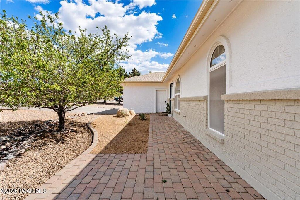 Photo of 4624 N Lodgepole Court, Prescott Valley, AZ 86314 (MLS # 1082027)