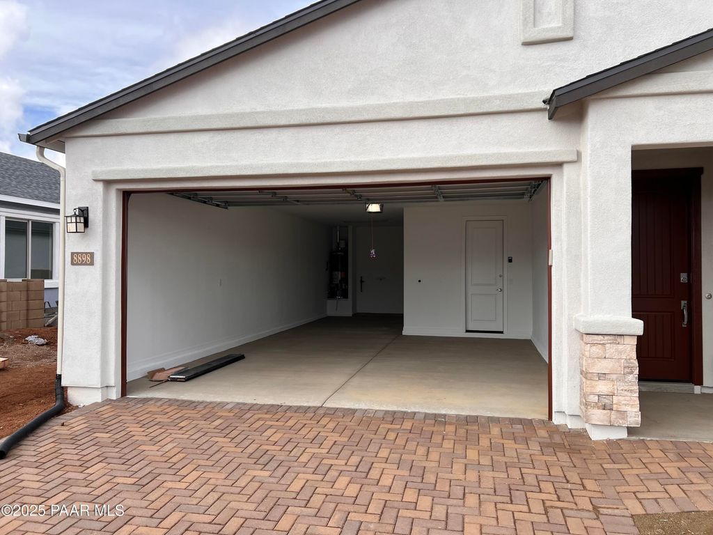 Photo of 8898 N Pacific Park Drive, Prescott Valley, AZ 86315 (MLS # 1077820)
