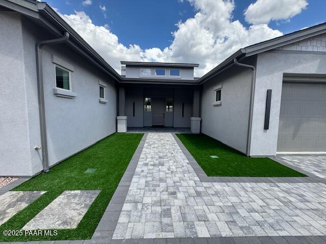 481 Palmer Place W