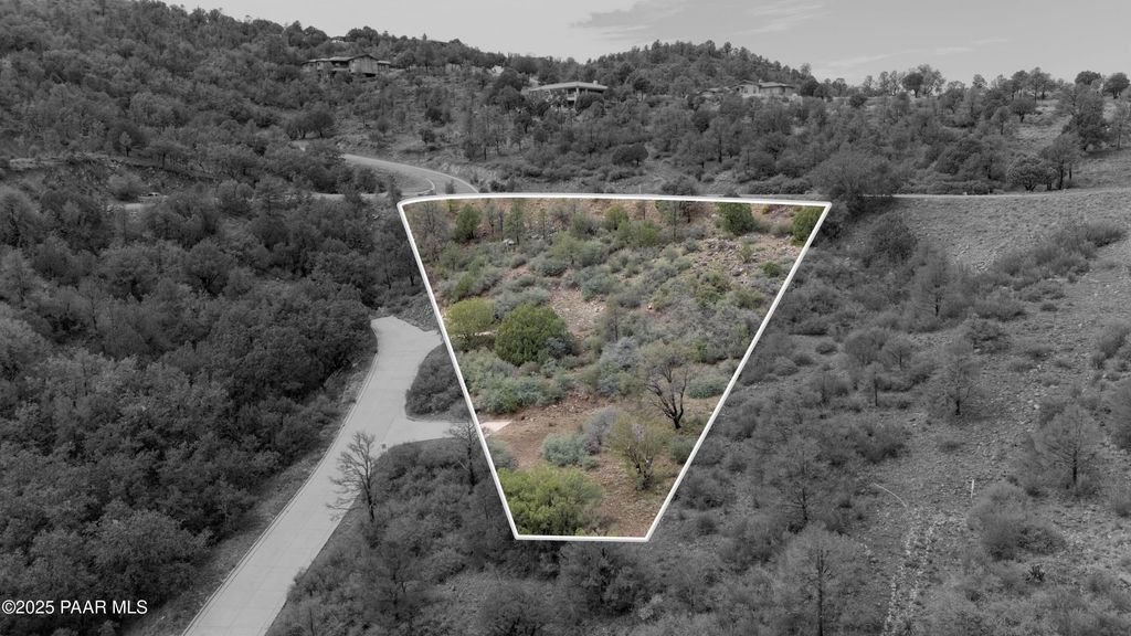 Photo of 648 W Lee Boulevard, Prescott, AZ 86303 (MLS # 1076659)