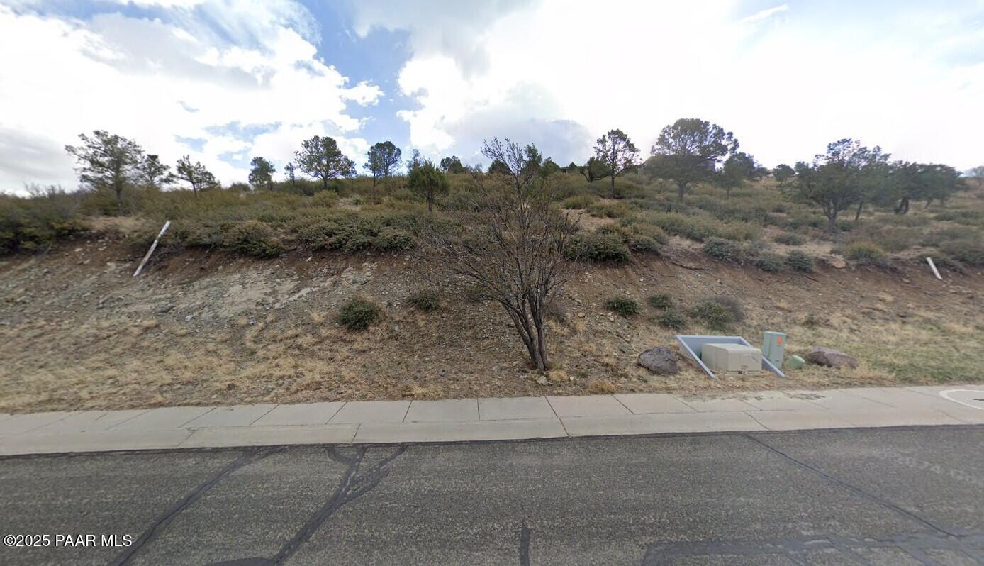 395 Newport Drive