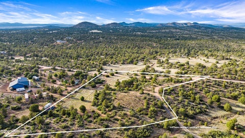 Photo of 12948 N Bright Summit Lane, Prescott, AZ 86305 (MLS # 1086035)