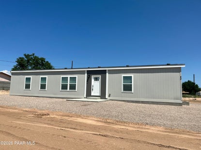 40 W La Jolla Ln – Investment Home