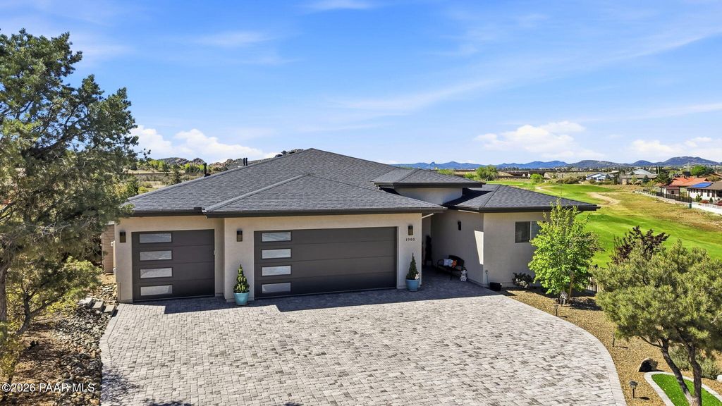 Photo of 1985 Golf View Lane, Prescott, AZ 86301 (MLS # 1081945)