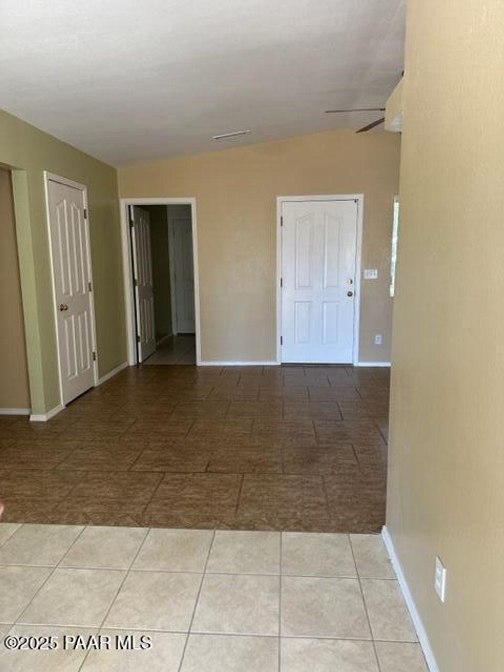 Photo of 7801 E Spouse Drive #B, Prescott Valley, AZ 86314 (MLS # 1077273)