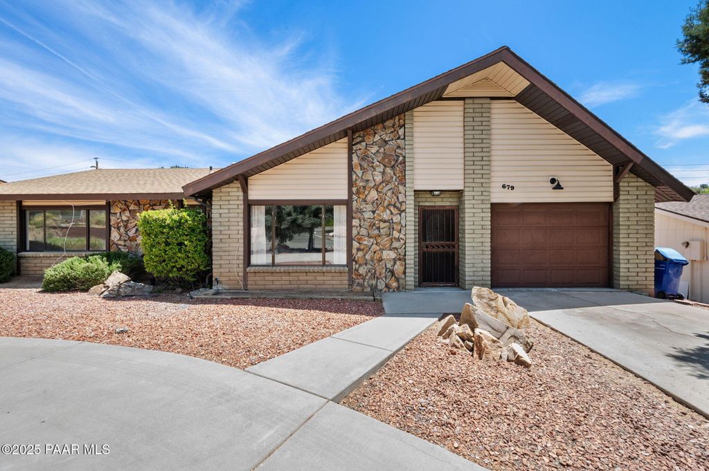 Photo of 679 Tawa Court, Prescott, AZ 86301 (MLS # 1077816)