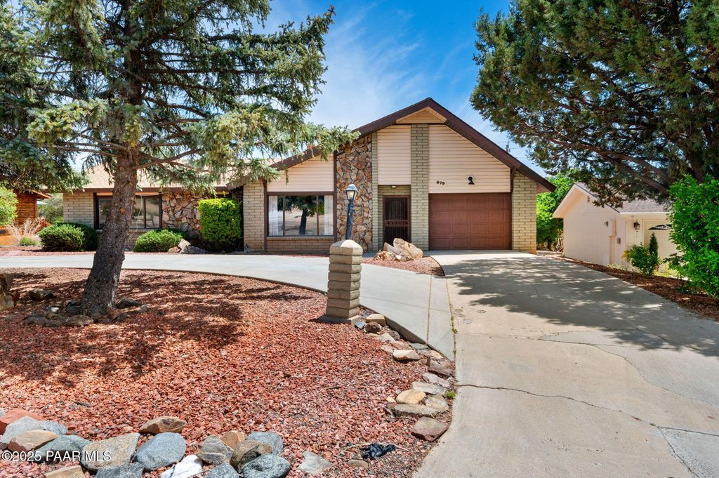 Photo of 679 Tawa Court, Prescott, AZ 86301 (MLS # 1077816)