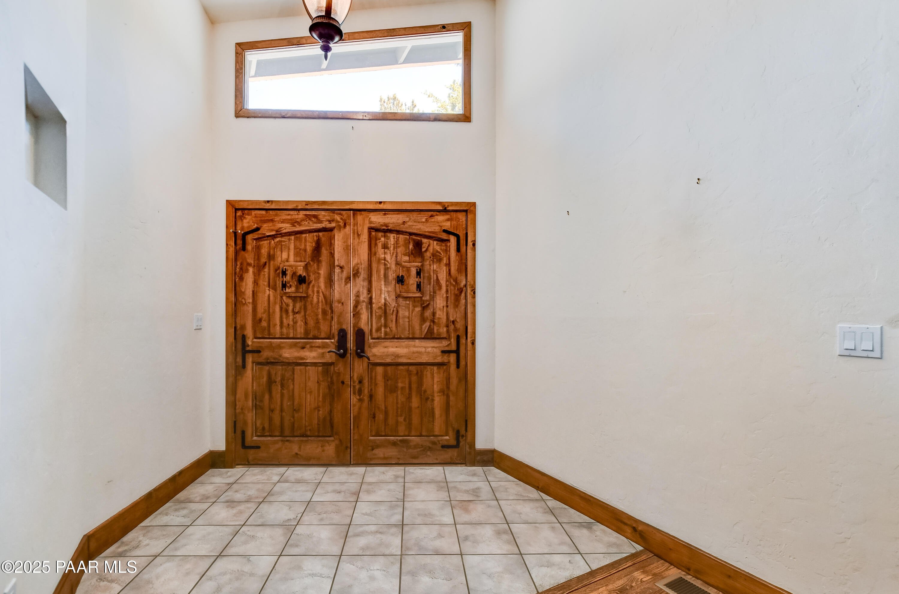 1106 E Timber Ridge Rd Road