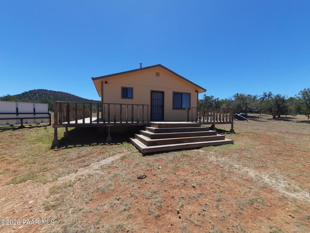 Photo of 36999 W Avenida Del Destino, Seligman, AZ 86337 (MLS # 1082388)