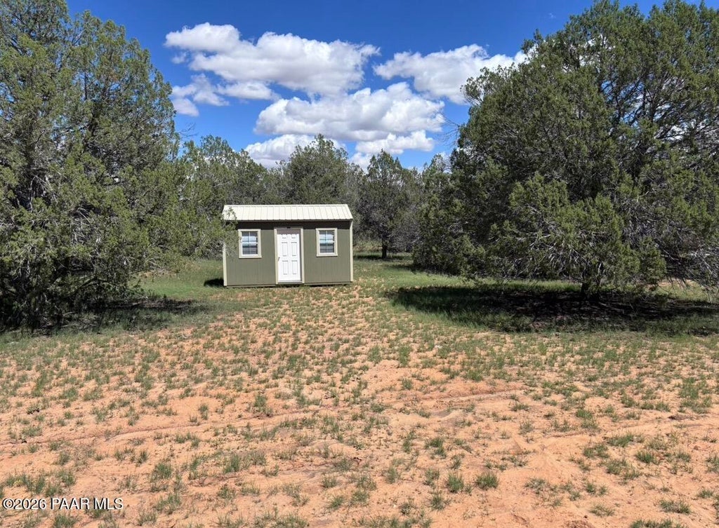 Photo of 220 Six Shooter Road, Williams, AZ 86046 (MLS # 1084904)