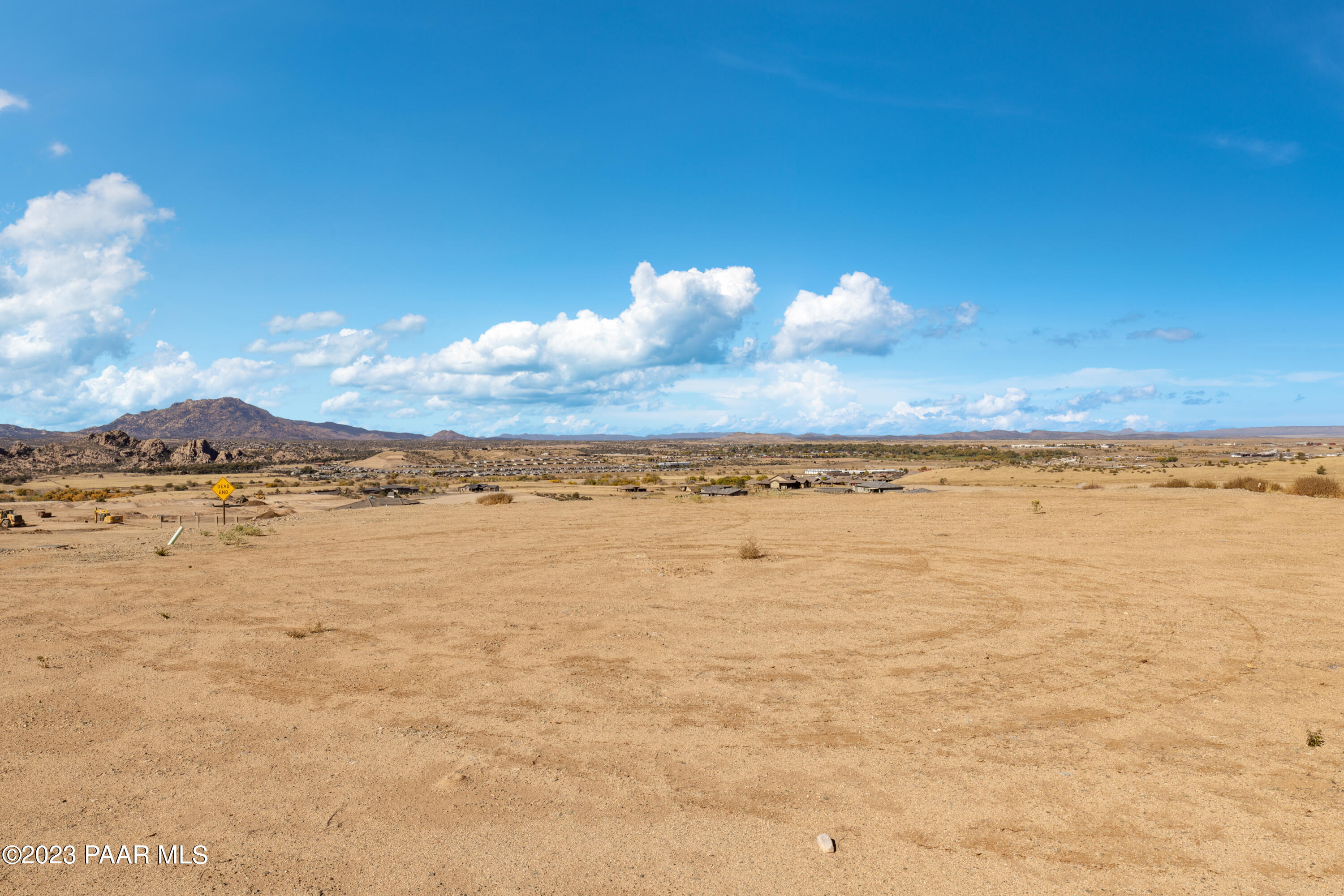 5207 High Cliff Way