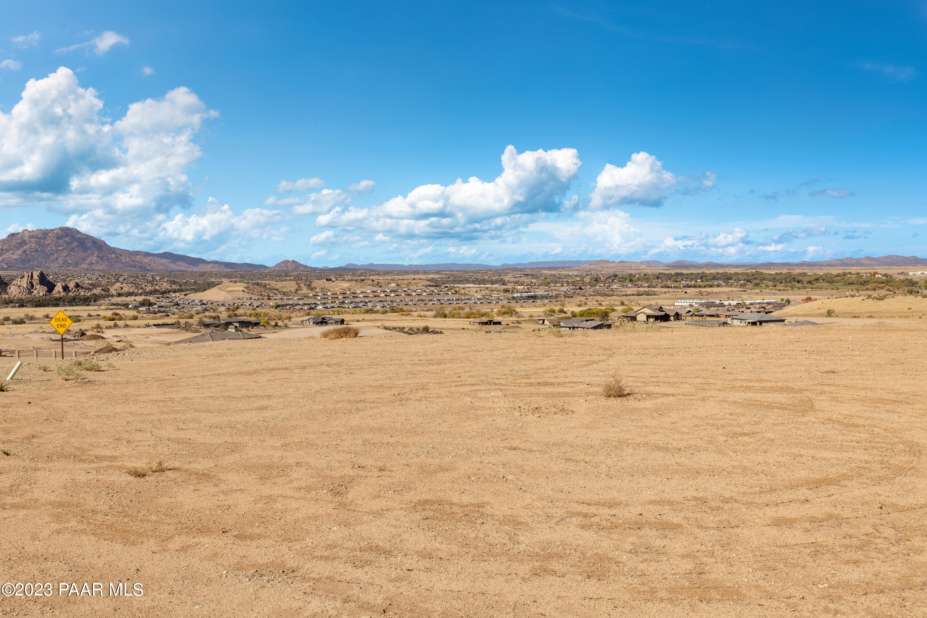 5207 High Cliff Way