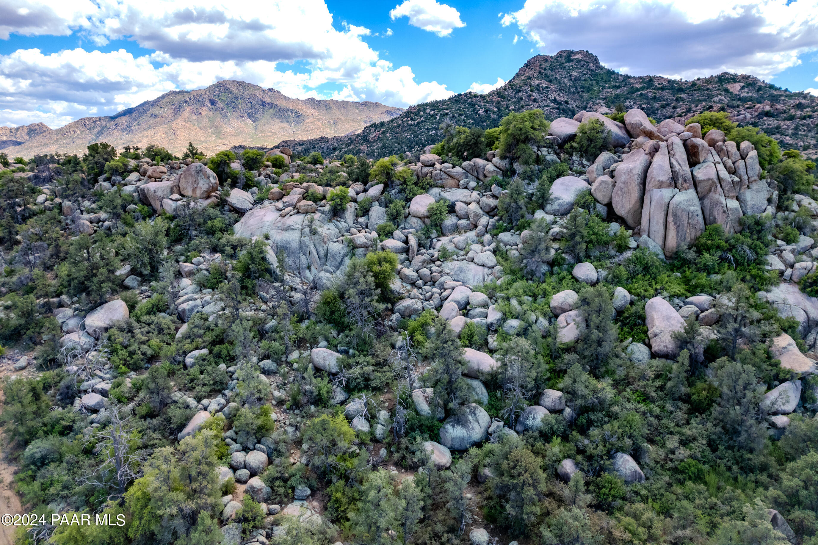 0 Makwa Trail