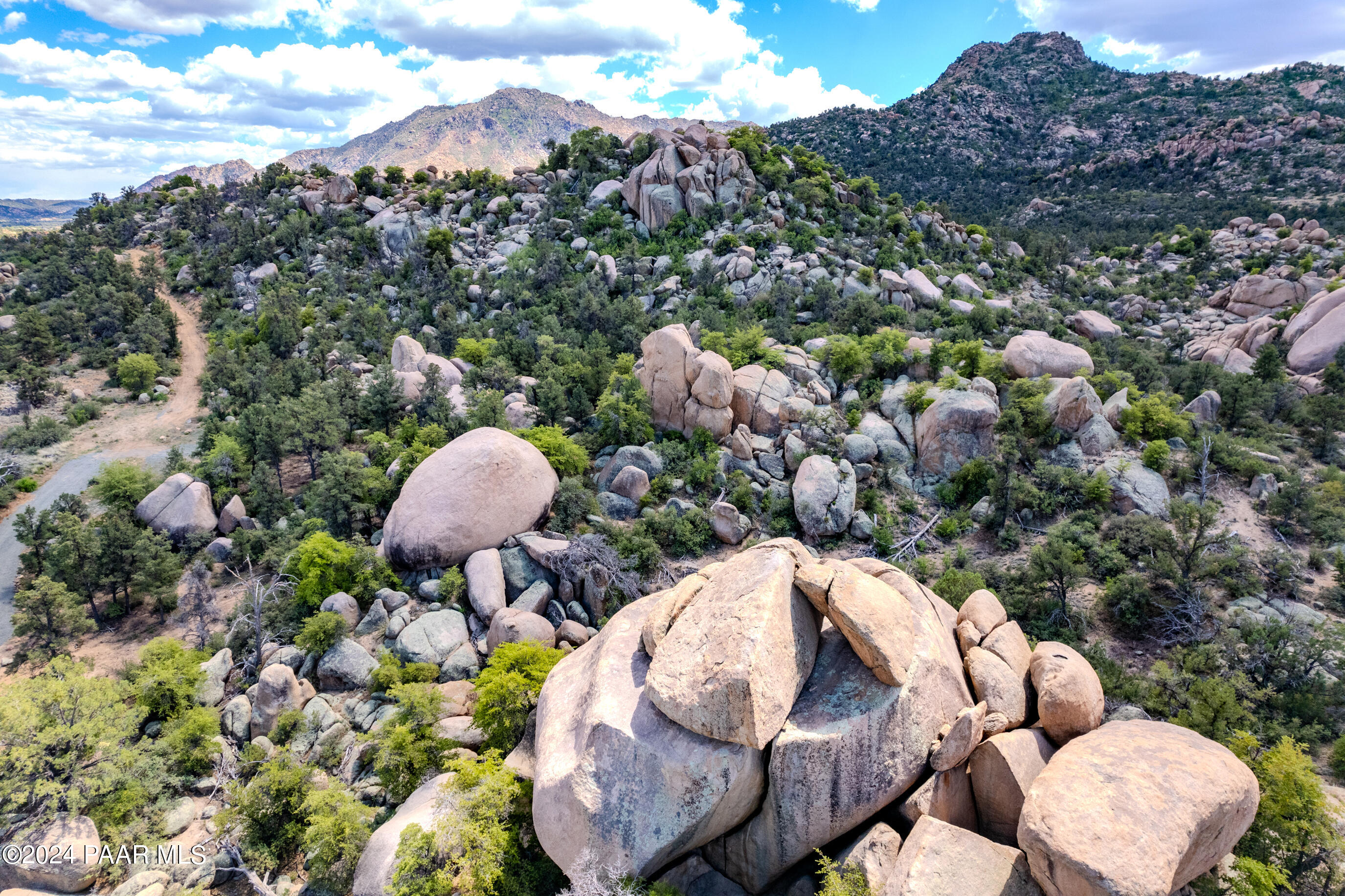 0 Makwa Trail