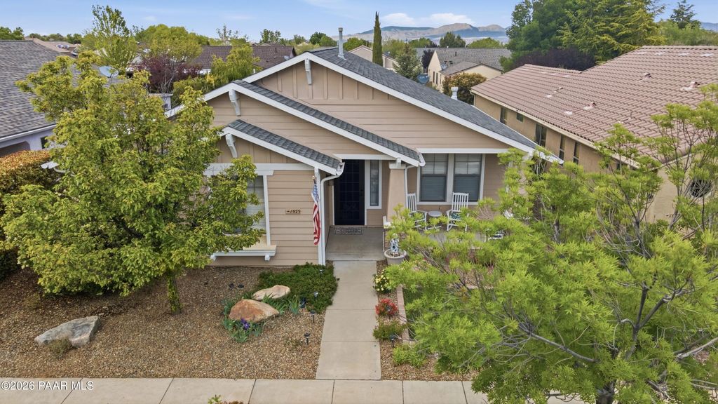 Photo of 1023 N Cloud Cliff Pass, Prescott Valley, AZ 86314 (MLS # 1081671)