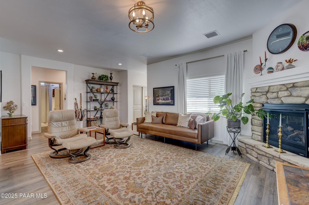 Photo of 9274 E Manzanita Circle #20, Prescott Valley, AZ 86314 (MLS # 1077276)