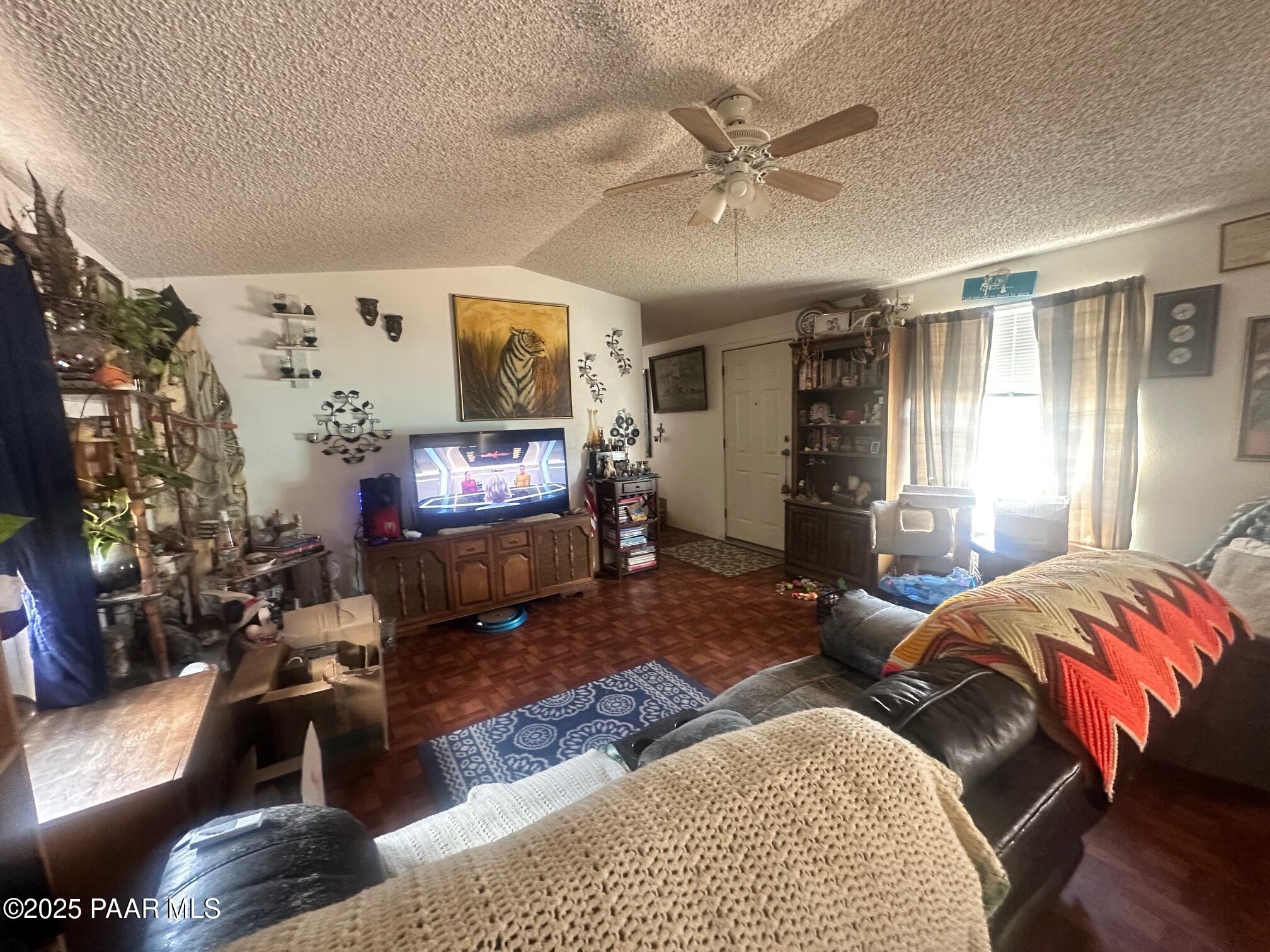 54175 N Whitegate Road