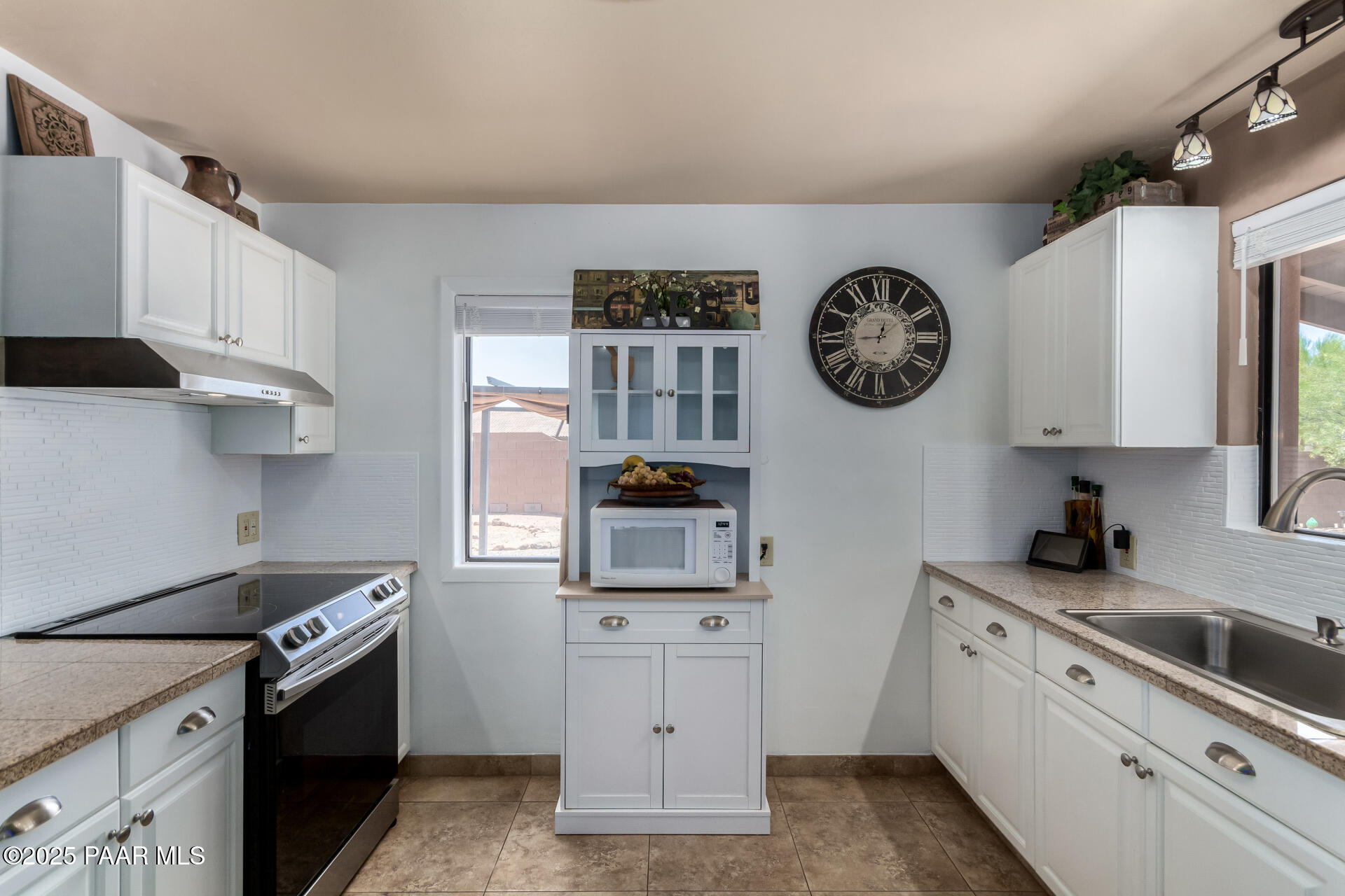 New River, Arizona 85087, United States, 2 Bedrooms Bedrooms, ,2 BathroomsBathrooms,Residential,Pending,159812