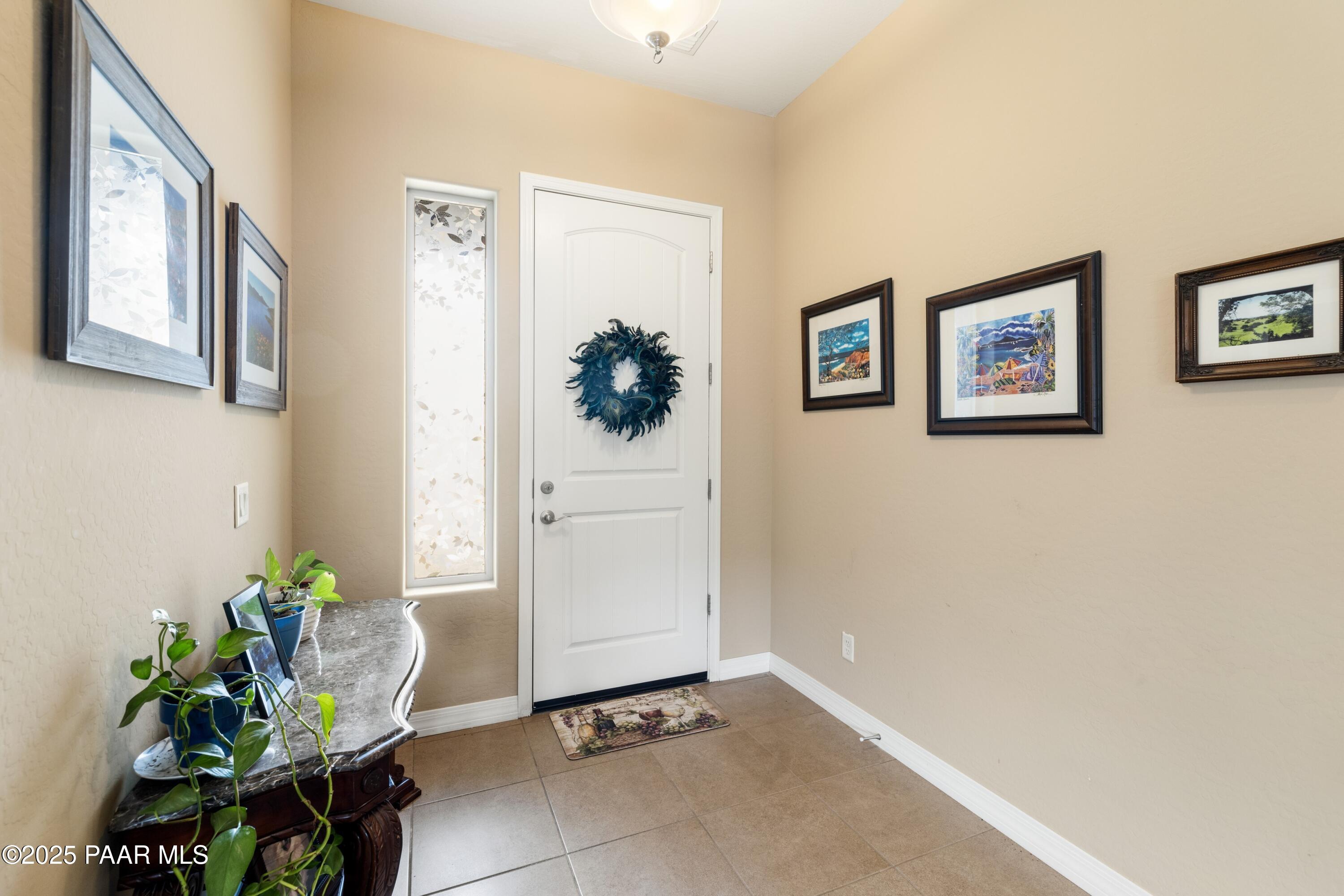 6121 E Beecher Loop