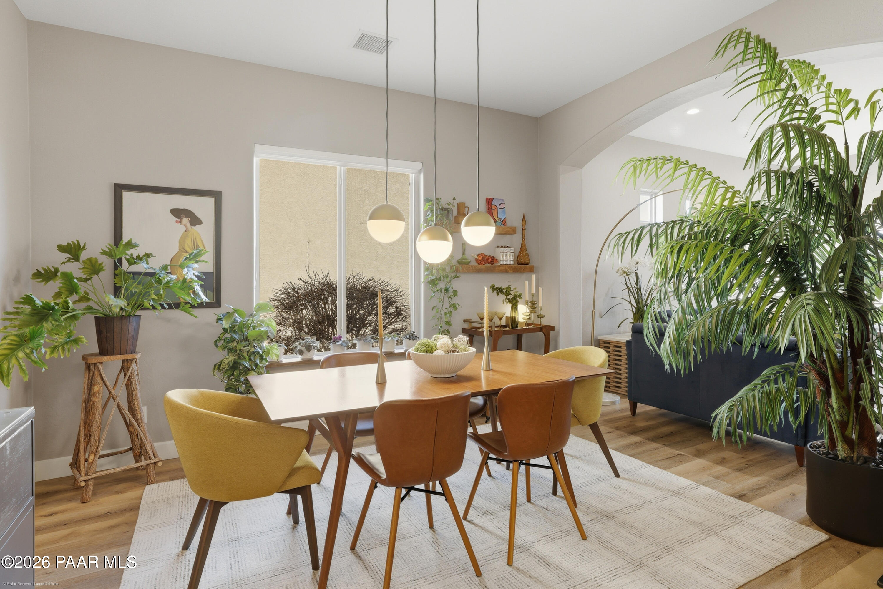 7615 E Trader'S Trail