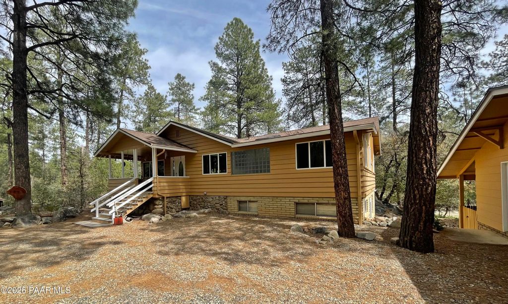 Photo of 3483 S Pinehurst Drive, Prescott, AZ 86303 (MLS # 1081059)