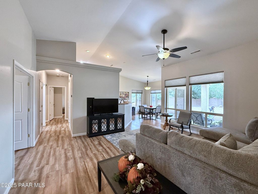 Photo of 6622 E Farmstead Road, Prescott Valley, AZ 86314 (MLS # 1082082)