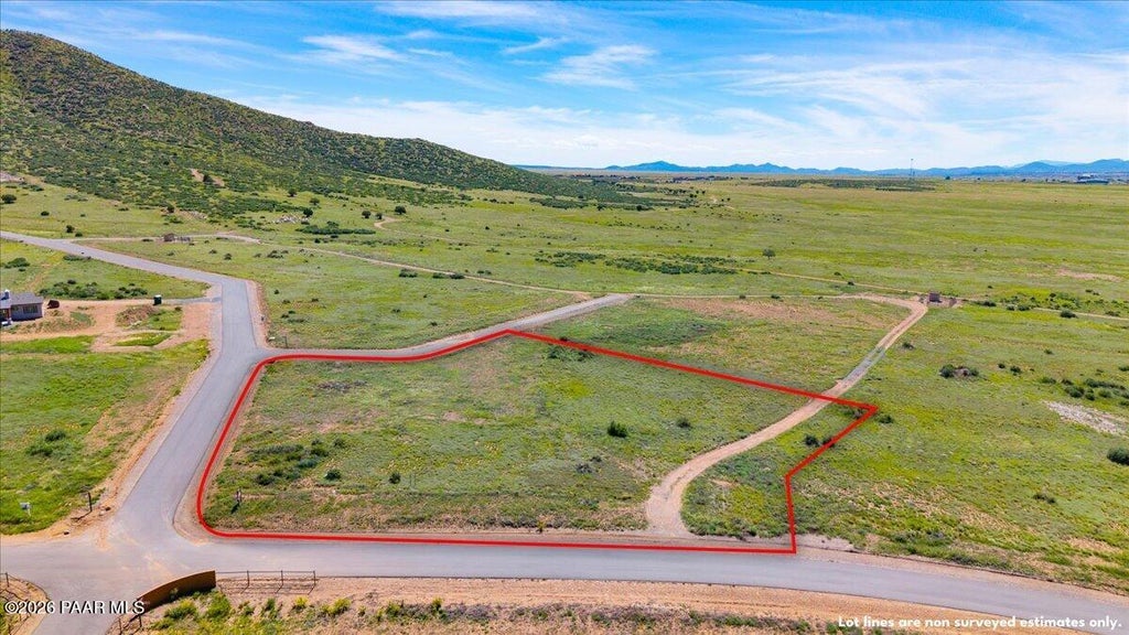 Photo of 10649 E Stallion Way, Prescott Valley, AZ 86315 (MLS # 1085325)