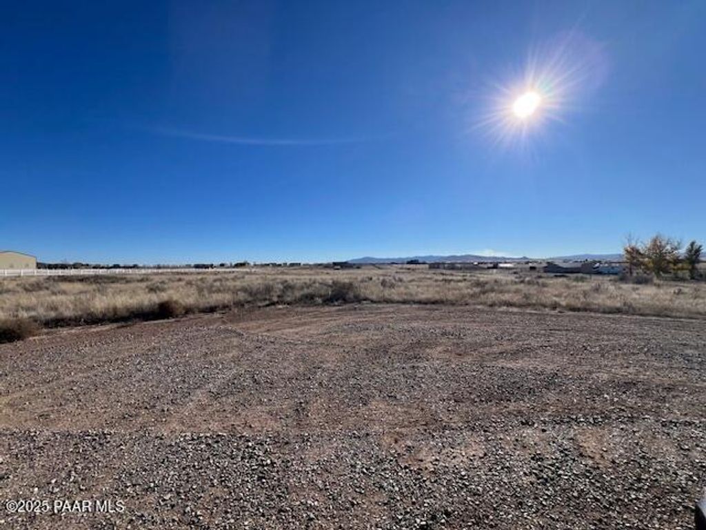 Photo of 11085 N Antelope Meadows Drive, Prescott Valley, AZ 86315 (MLS # 1078322)