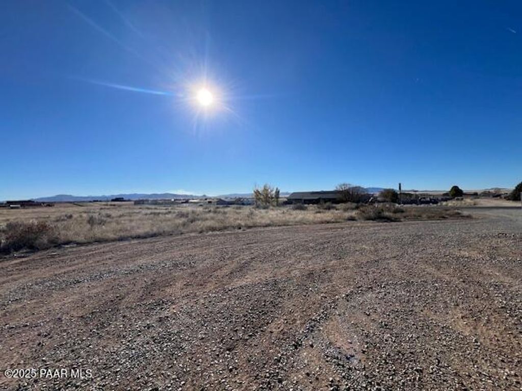 Photo of 11085 N Antelope Meadows Drive, Prescott Valley, AZ 86315 (MLS # 1078322)