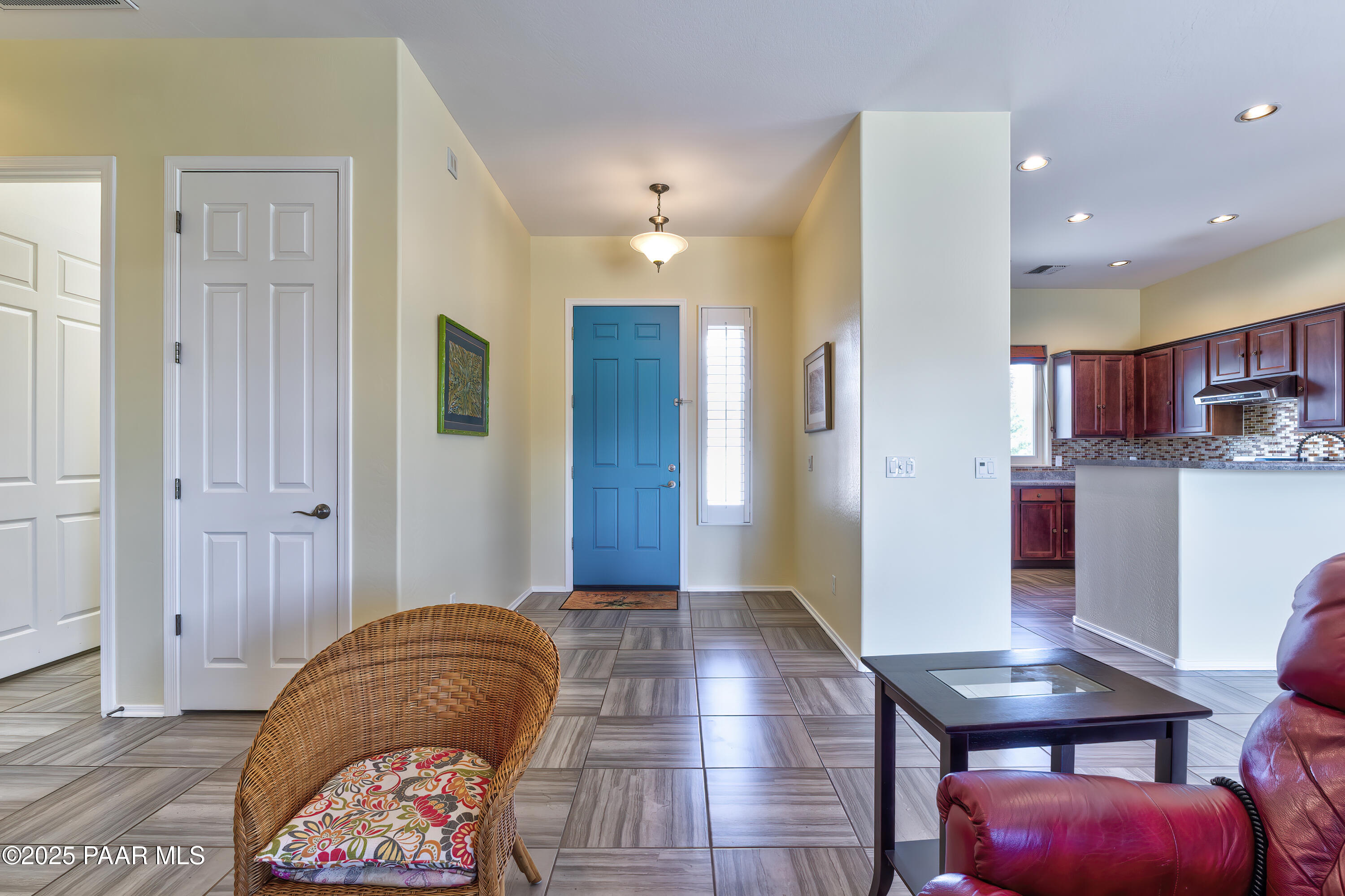 4435 N Dryden Street