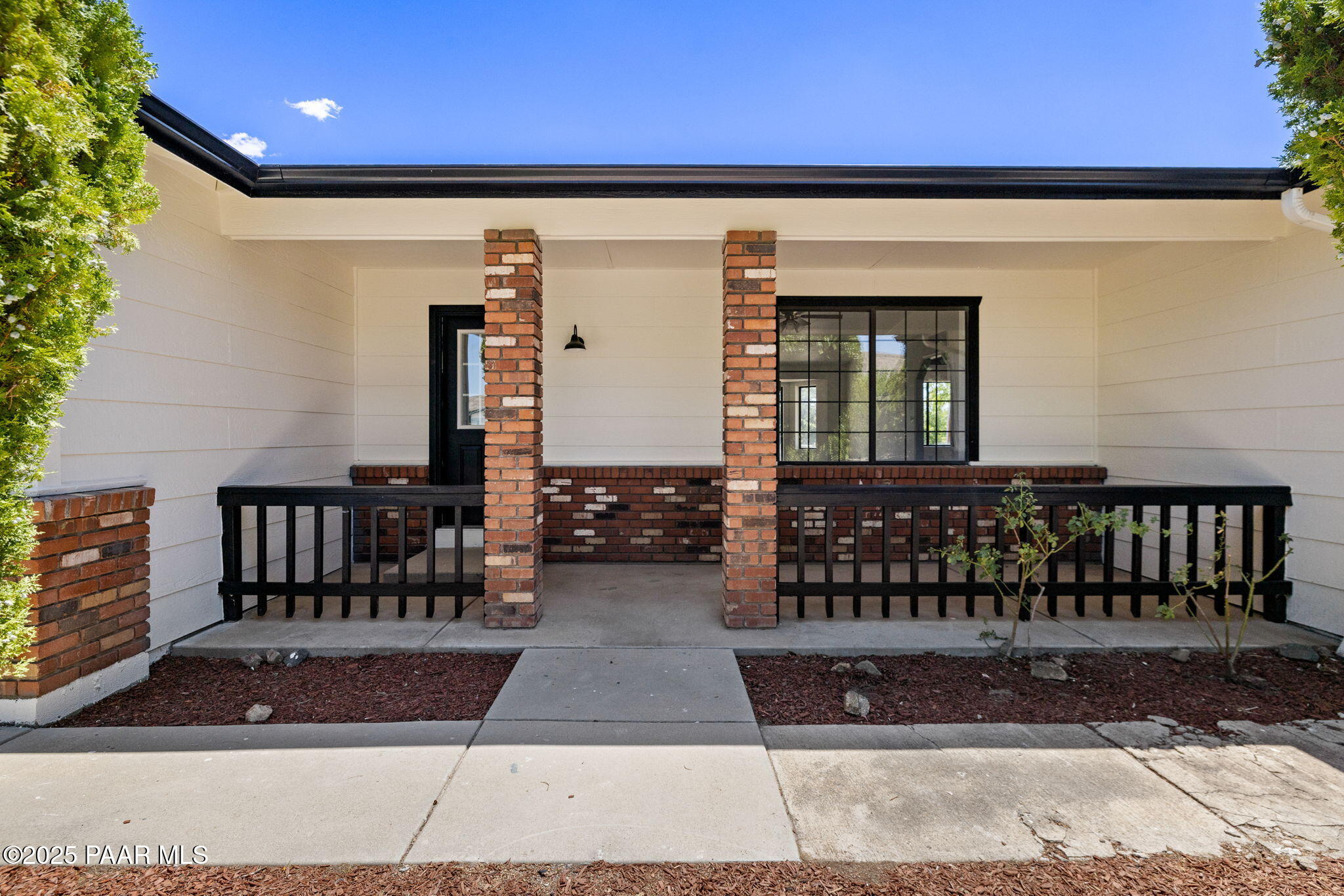 3501 N Starlight Drive